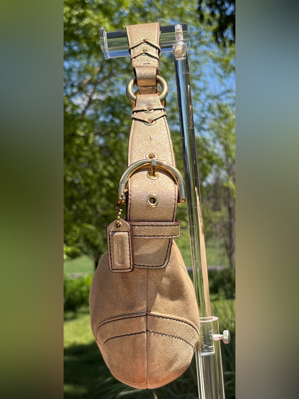 Vintage COACH Soho Metallic Gold Signature Limited Edition Hobo 3685 - Picture 11 of 17
